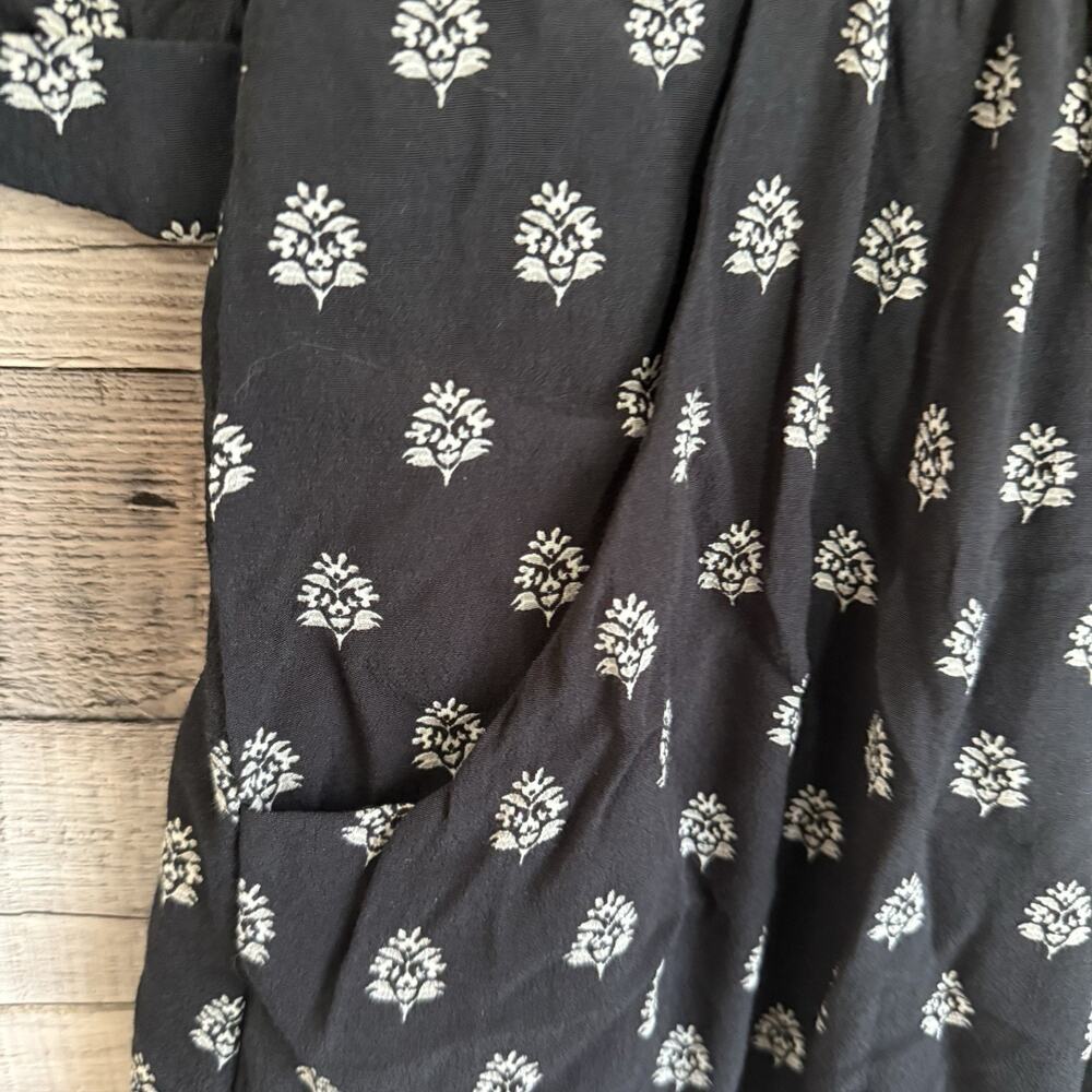 Garnet Hill Floral V-Neck Dress Cottagecore Boho Scandi Neutral Career Office 02 - Picture 4 of 10